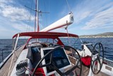 Hanse 630e helm